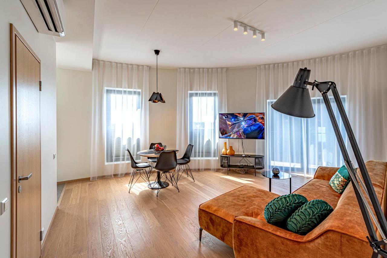 Artisa Riia Str 20B Luxury Penthouse Apartment Tartu Zewnętrze zdjęcie